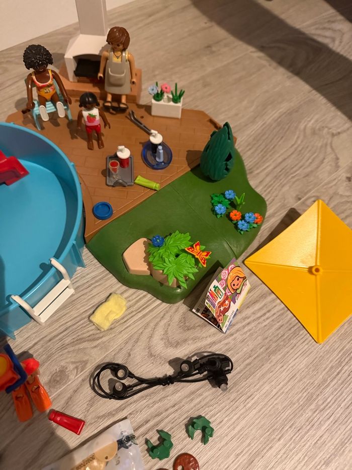 Playmobil 70987 Espace détente avec piscine - photo numéro 6