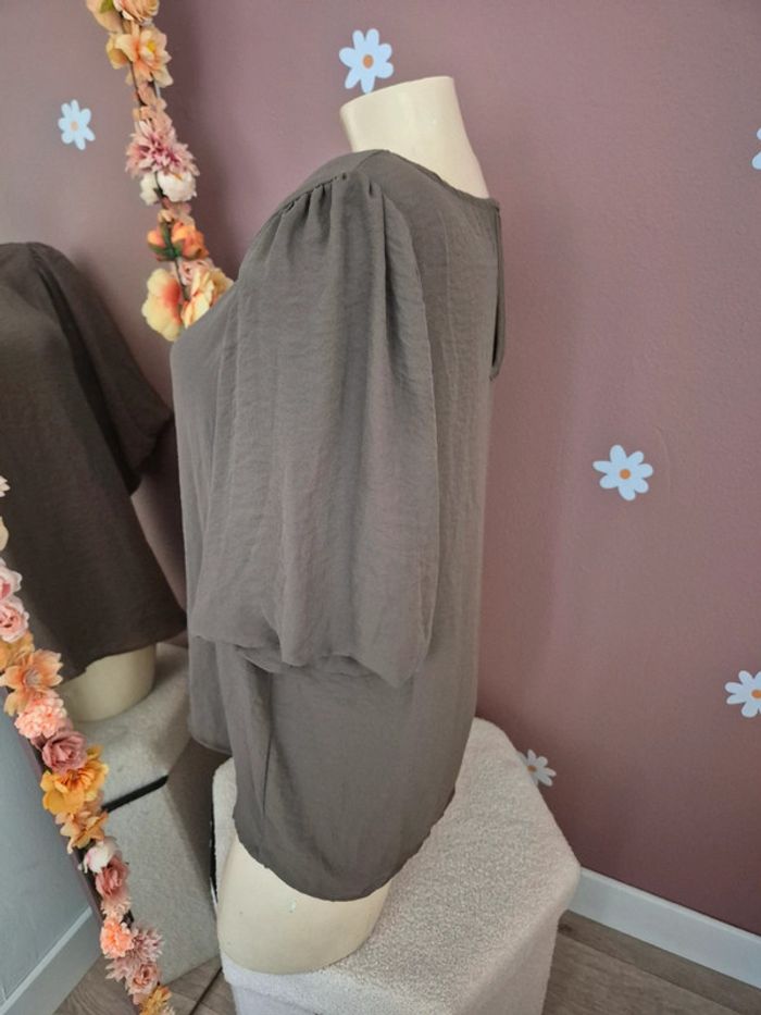 Blouse Vero Moda Kaki - photo numéro 4