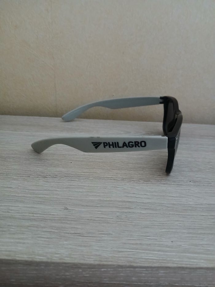 Lunettes de soleil neuve - photo numéro 3