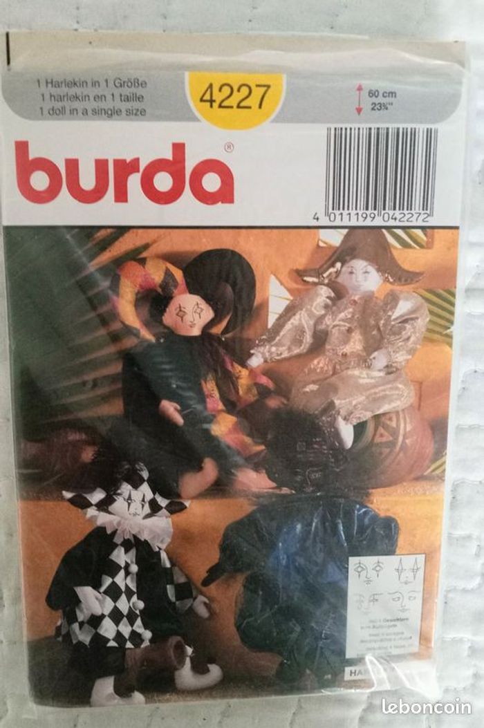 Lot de 2 Pochettes Patrons Grandes Poupées Arlequins et Pierrot BURDA - photo numéro 3