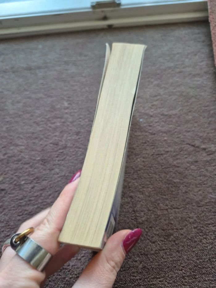 Livre le frisson de la peur par Lori Foster - photo numéro 4