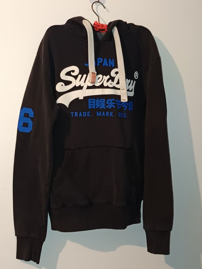 Sweat à capuche Superdry