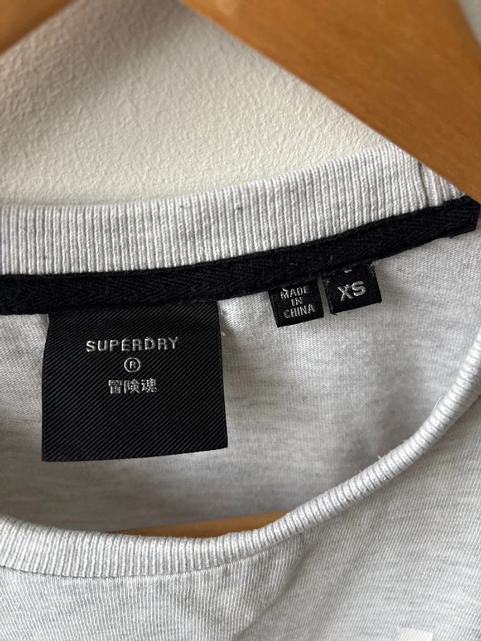 Tee-shirt Superdry XS - photo numéro 2