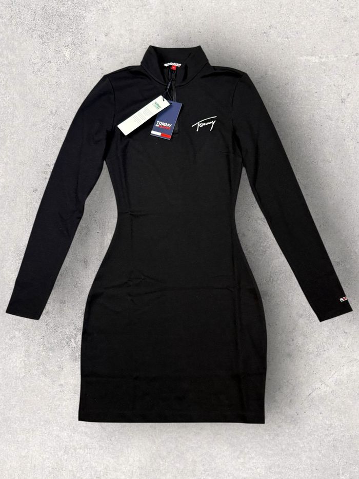 Robe à manches longues Tommy jeans noire (Taille XS)