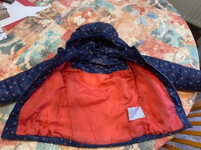 Blouson doudoune bleue marine à fleurs - photo numéro 4