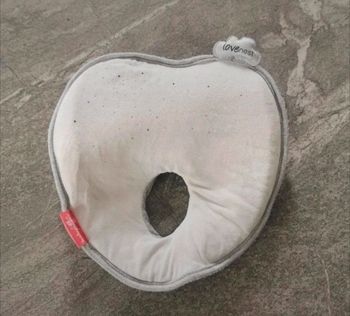 Coussin anti-tête-plate bébé