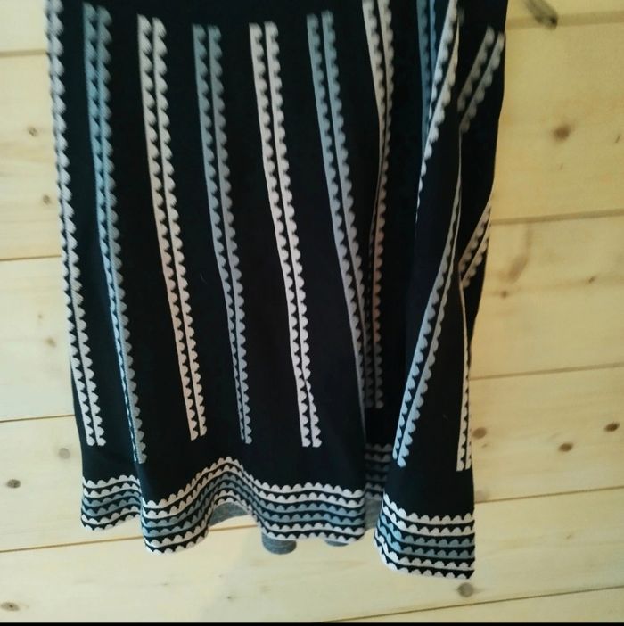 Magnifique jupe en laine dex