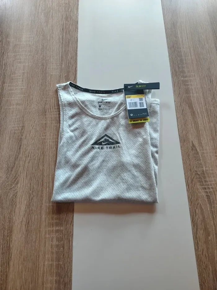 Débardeur Nike Trail Dri-Fit Race W