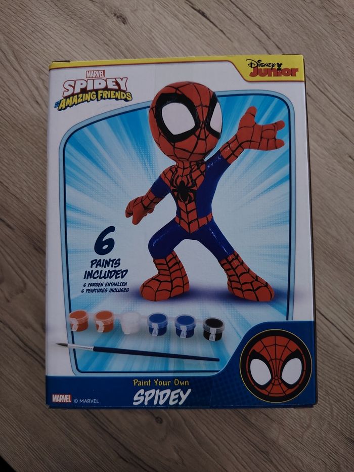 Figurine spidey a peindre - photo numéro 2