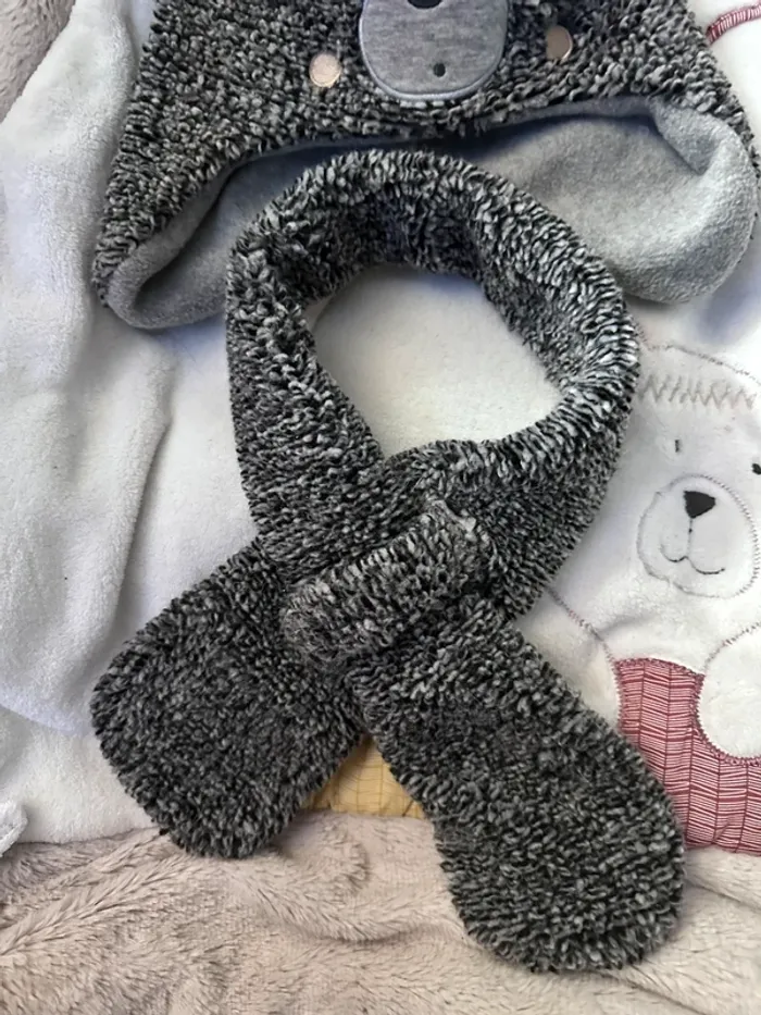 Bonnet et écharpe - photo numéro 2