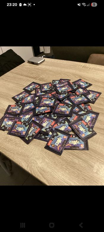 50 pochette fixeez Harry Potter Super U 2025 neuf