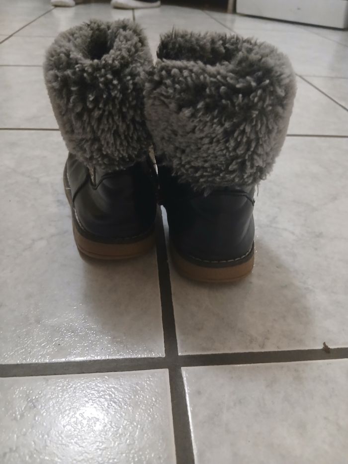 Lots de chaussures 🩰 fille - photo numéro 8