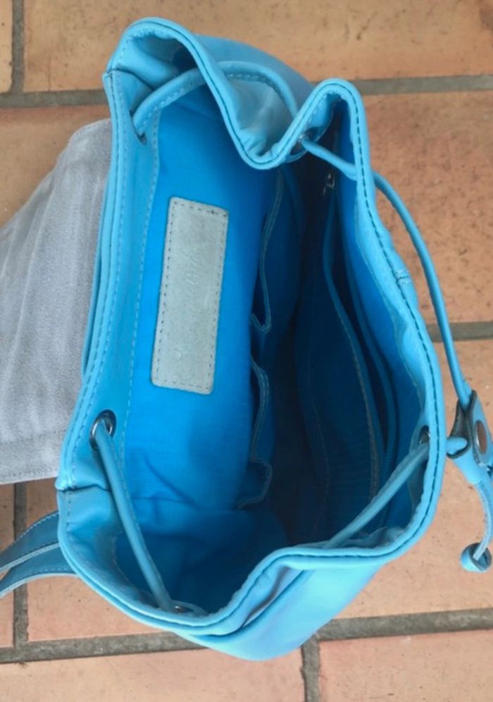 Sac à dos en cuir neuf - photo numéro 3