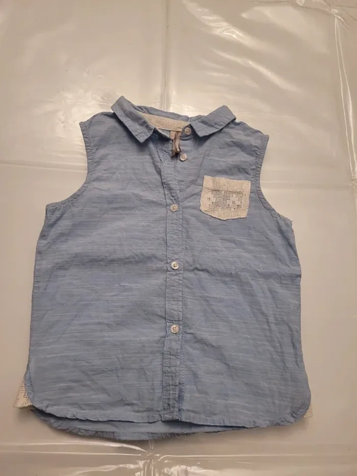Petite chemise sans manches 3 ans