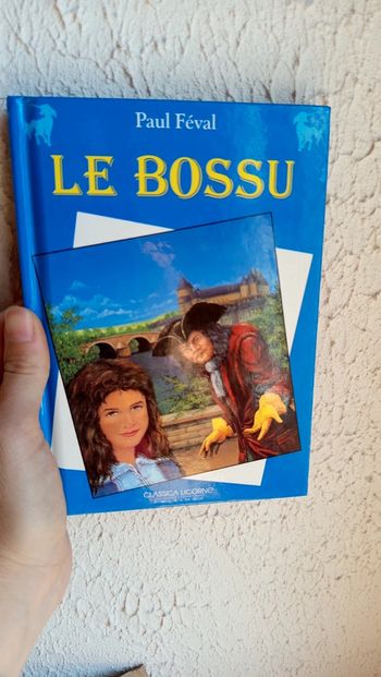Livre • Le Bossu