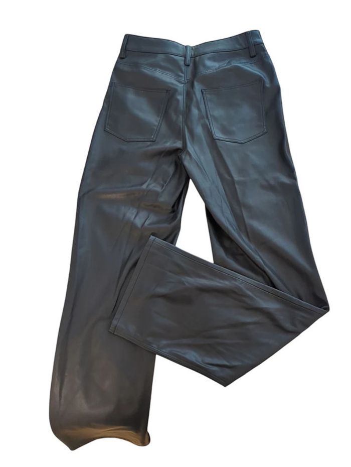 pantalon à jambes larges Zara en Simili cuir noir taille 38 - photo numéro 2