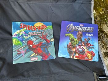 Lot livres marvel