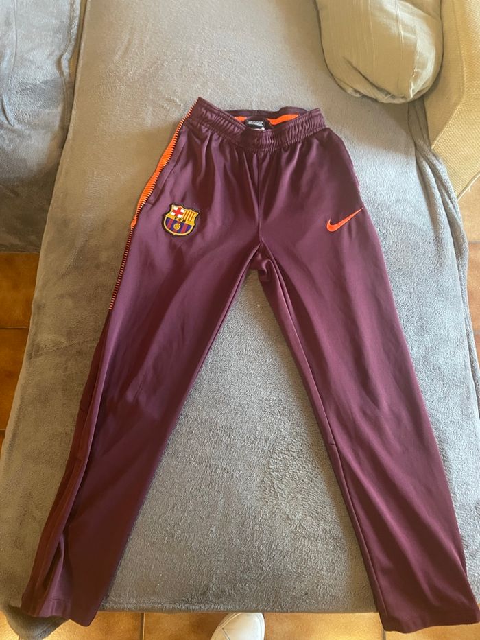 Ensemble Nike Barcelone 10/12 ans - photo numéro 3