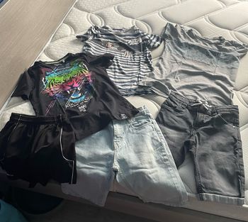 Lot Short /tee shorts 12 ans