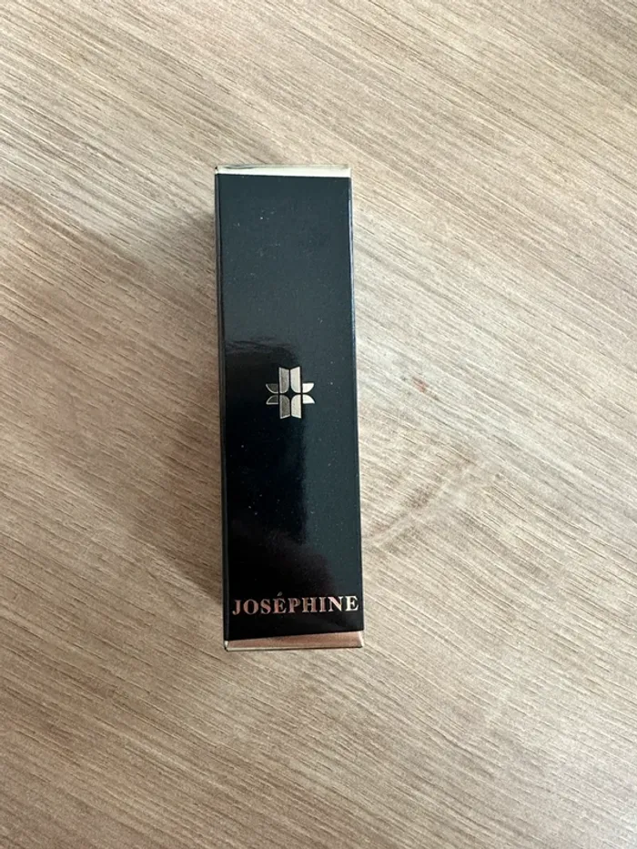 Highlighter Josephine - photo numéro 2
