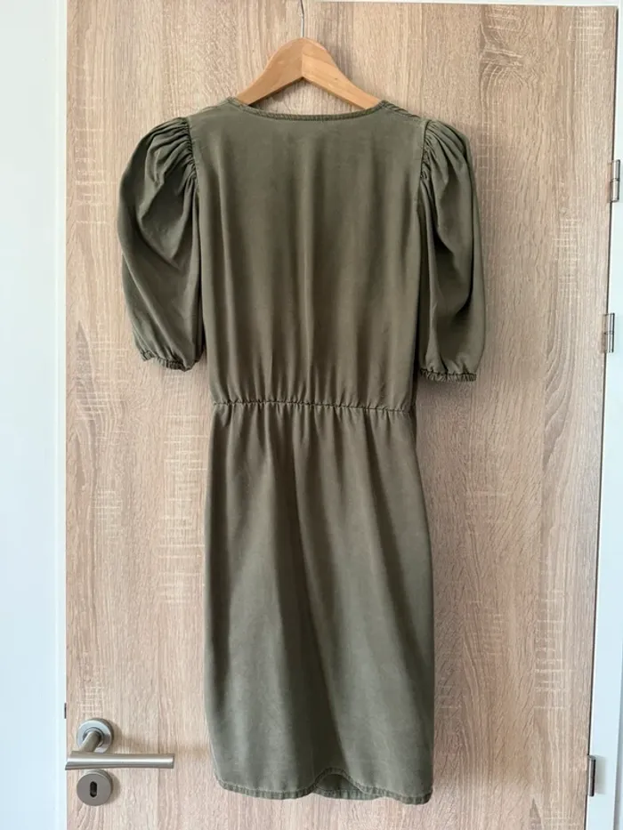 Robe cache cœur Promod kaki - photo numéro 3