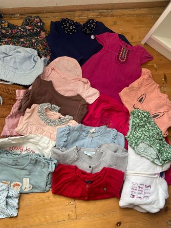 Lot bébé fille taille 80 