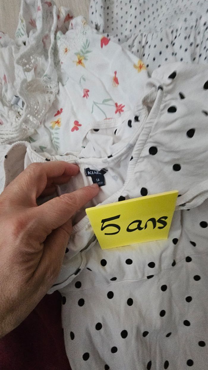Lot de 4 robes et salopette été taille 5 ans - photo numéro 8