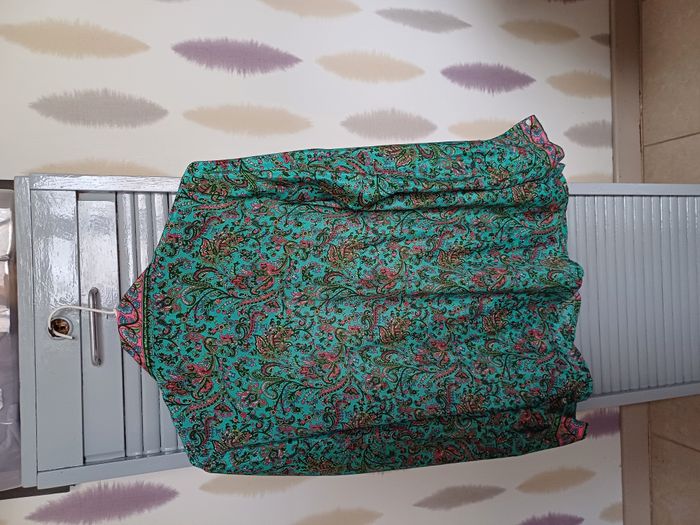 2 chemisiers ML pour femmes Taille M - photo numéro 4