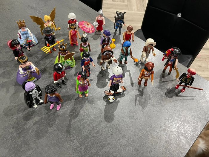 Lots Personnages playmobile - photo numéro 4
