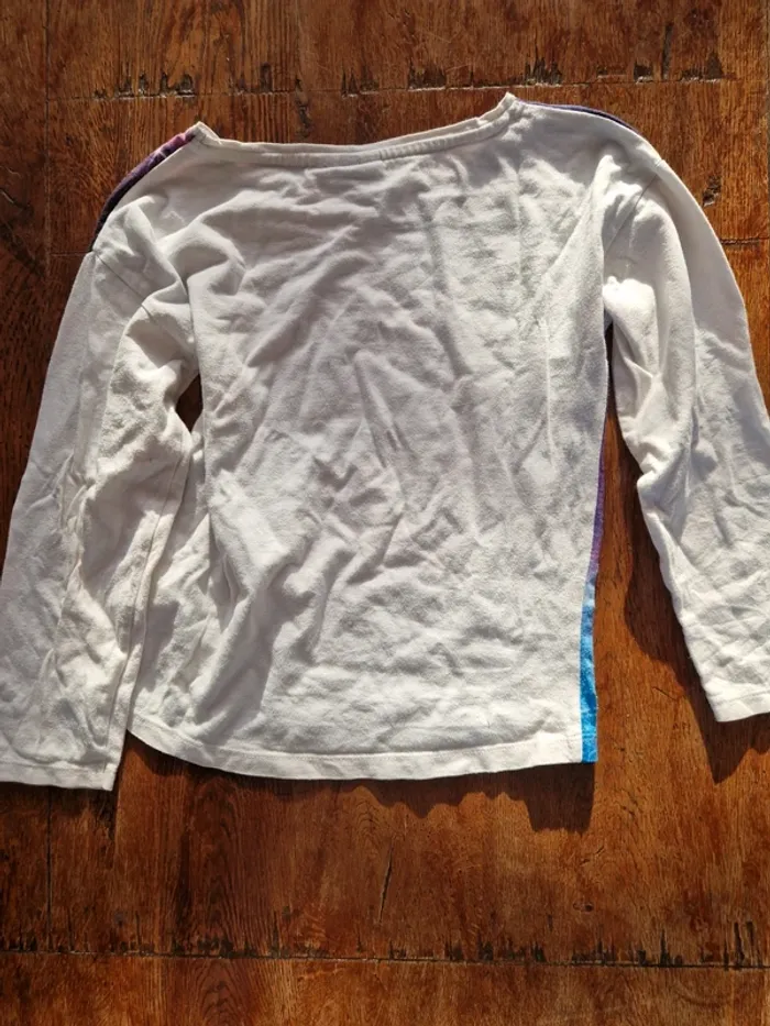 Tee-shirt taille 8 ans - photo numéro 2