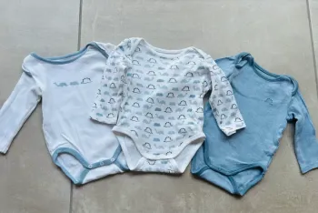 3 bodies dinosaures Obaïbi 3 mois 59cm