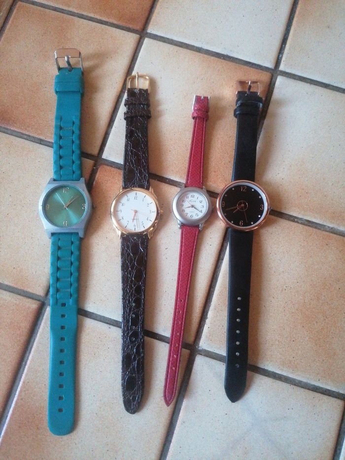 Lot montres