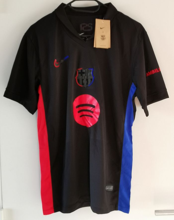 Maillot de foot Nike FC Barcelone. Tout neuf et avec étiquette.