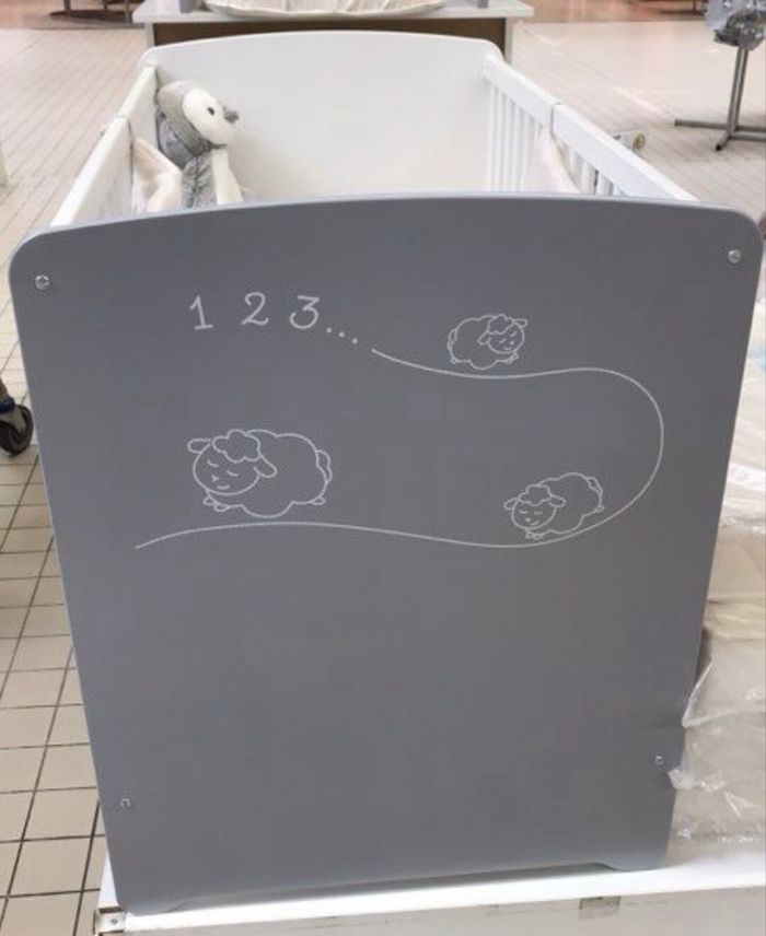 Lit bébé - photo numéro 2