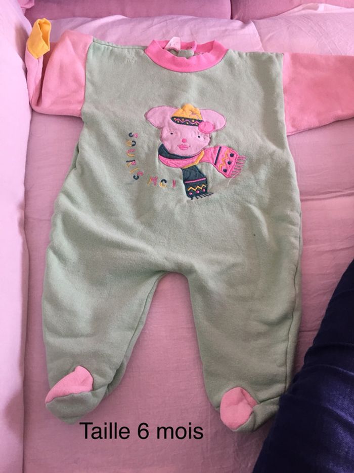 Pyjama vert Taille 6 mois