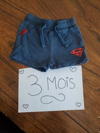 Short 3 mois superman