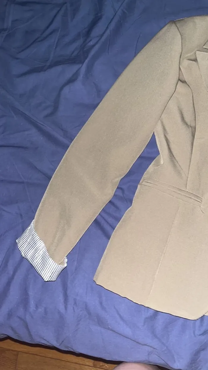 Veste beige - photo numéro 3