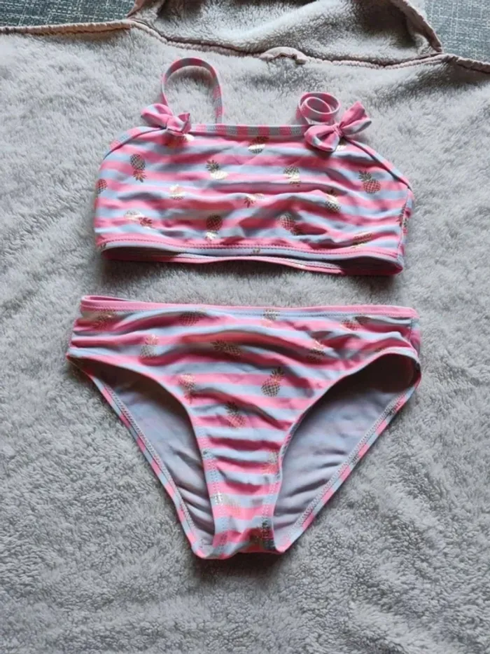 Maillot de bain 2 pièces rose blanc ananas doré Primark 5/6 ans