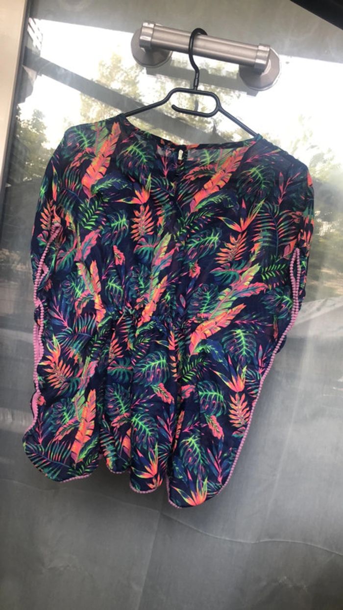 Très joli haut (fille) - photo numéro 4