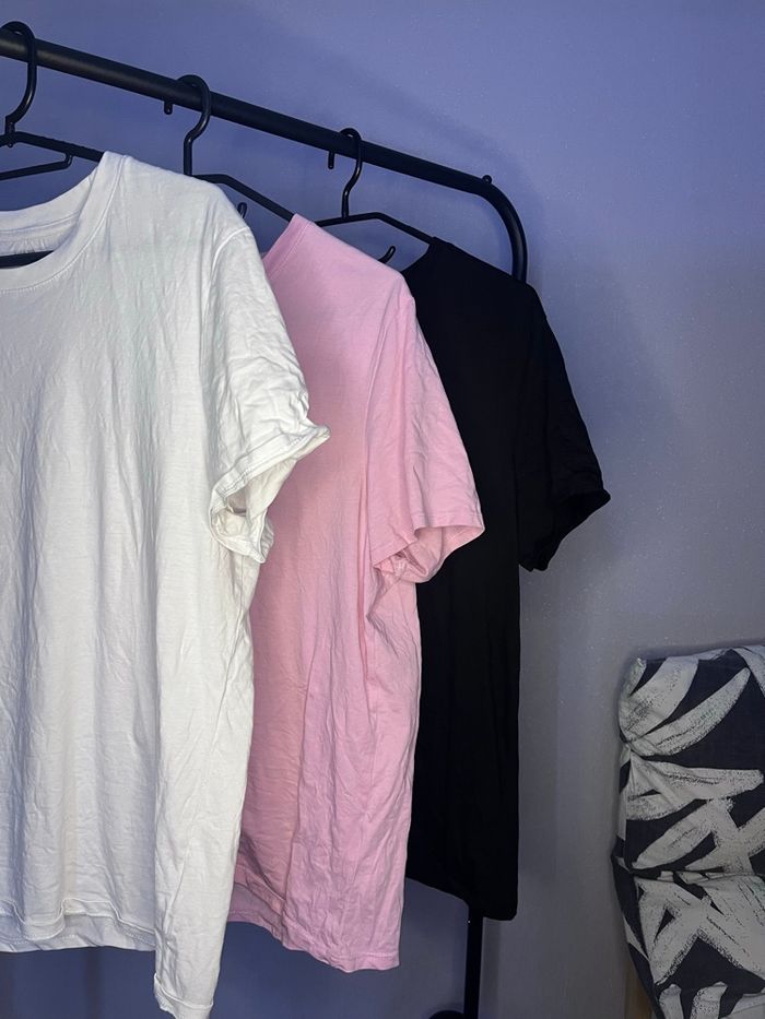 Lot de trois Teeshirts