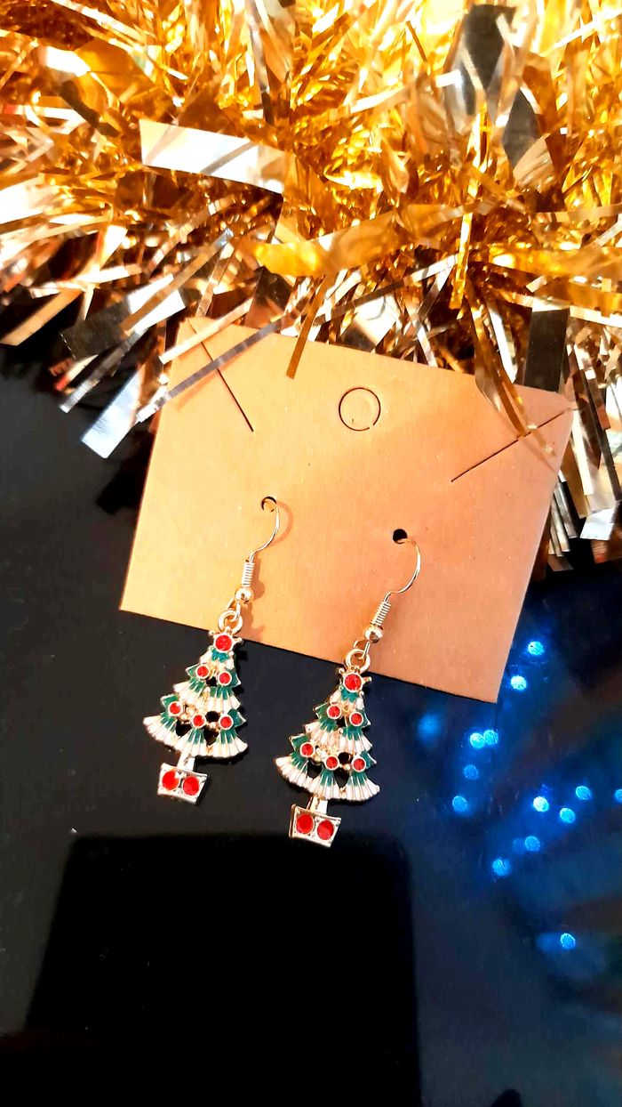Bijoux Noël | Boucles d’Oreilles Sapins de Noël – Neuf - photo numéro 2