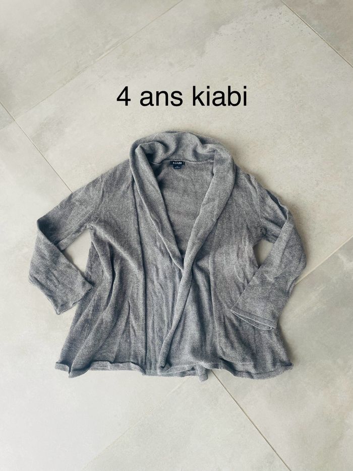 Gilet gris 4 ans kiabi