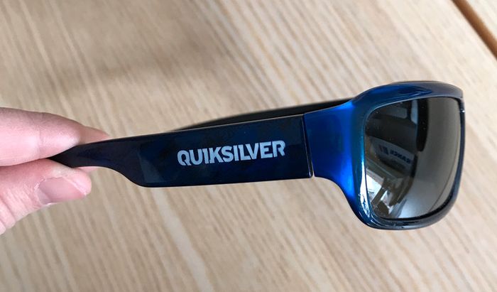 Lunettes de soleil Quiksilver enfant bleues - photo numéro 4