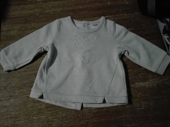 Pull sweat bébé fille 6 mois crème beige papillon paillettes TAO