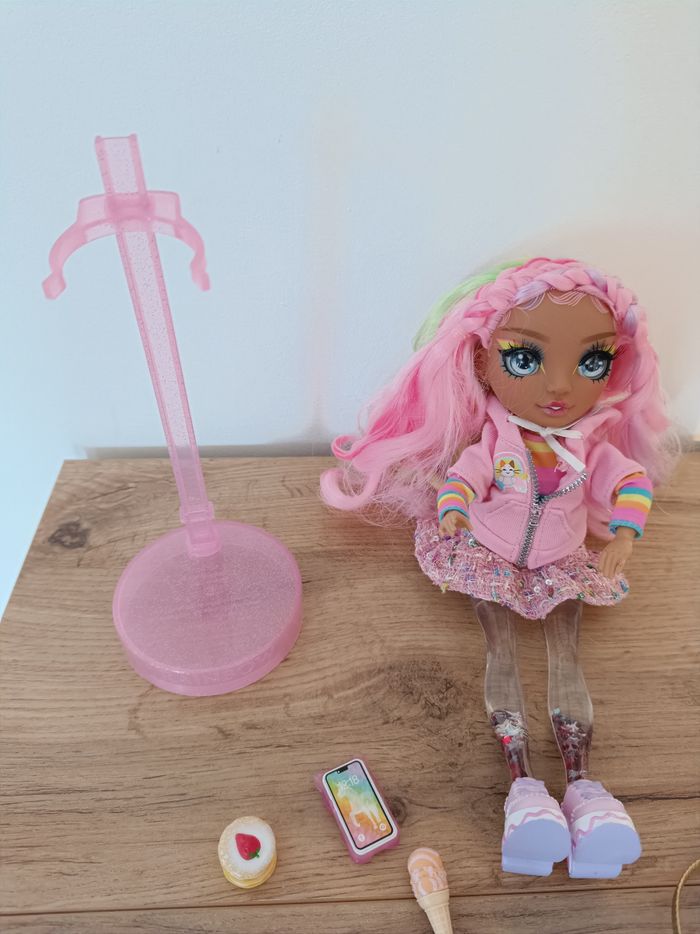 Poupée RAINBOW HIGH - photo numéro 2