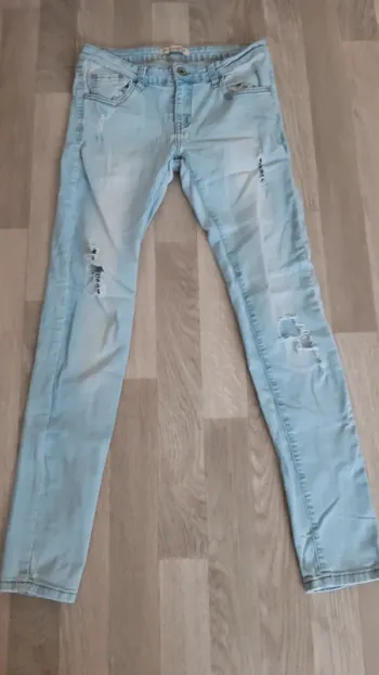Jeans troué