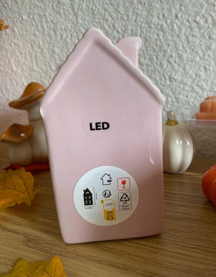 Maison décorative 🏘️ lumineuse - photo numéro 3