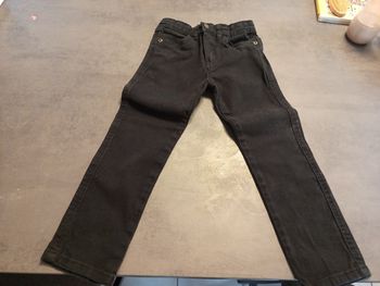 Jeans noir garçon 4 ans