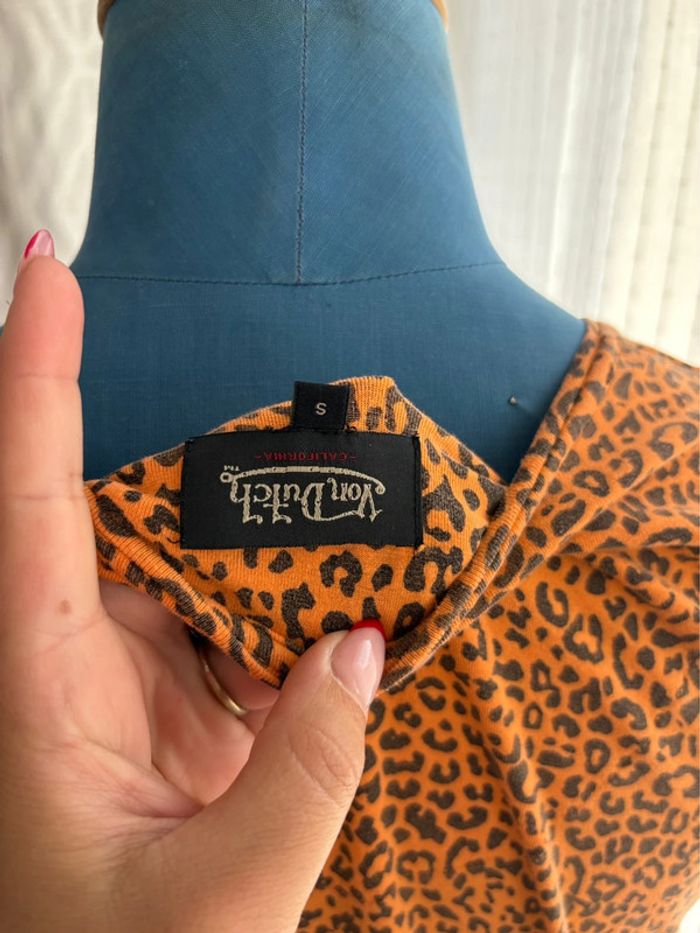 T shirt Von Dutch - motif léopard - orange/noir - taille S/36 - en très bon état - photo numéro 4