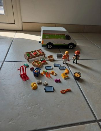 Camion marchand  de légumes Playmobil